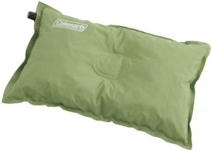 キャンプ用の枕おすすめランキング12選 寝心地抜群 スノーピークやコールマンなどの人気商品 枕の代用方法を解説 Neutral
